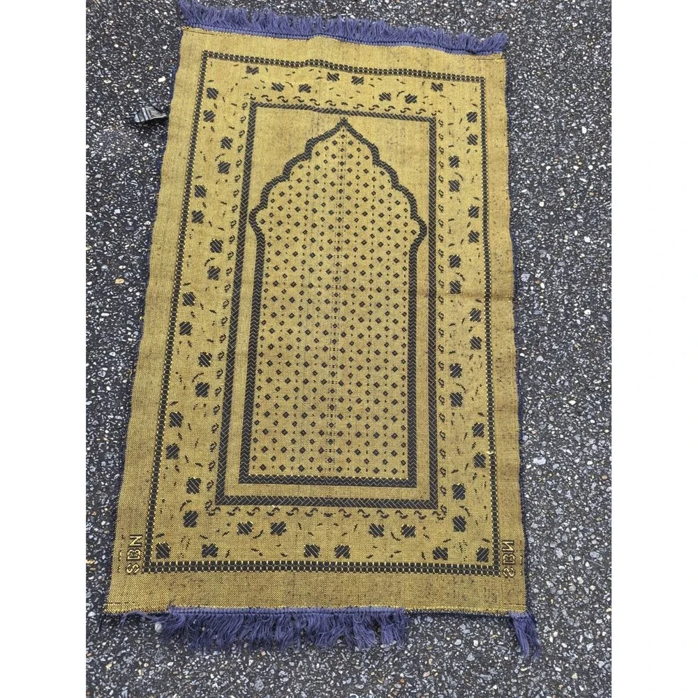 Vintage SBN Prayer Rug Cutworks International Pakistan Handmade Wool Cobalt RARE